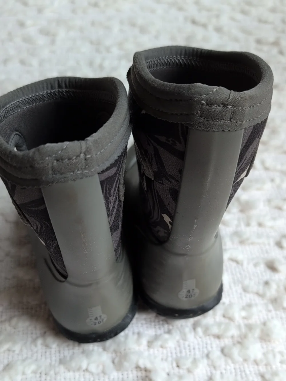 Bogs Kids York Spooky Toddler Boys Girls 8 Rain Snow Winter Boots Pull On